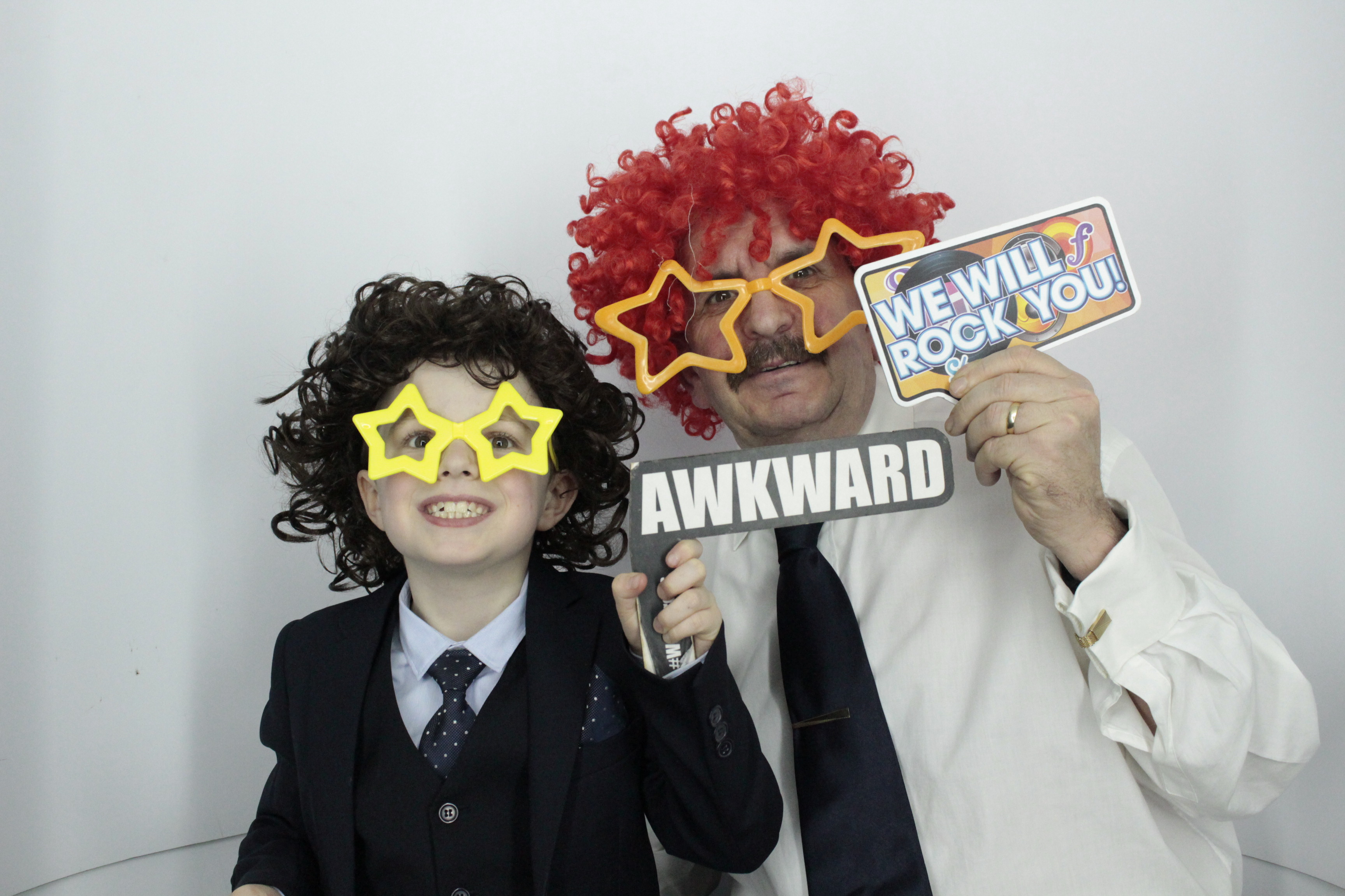 Alan & Lindsay Wedding  | View more photos from the event at gallery.myphotoboothexperience.co.uk/u/MyPhotoBoothExperienceLtd/Alan-Lindsay-Wedding